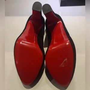 Christian Louboutin Black Pointed Pumps with Signature Red Soles